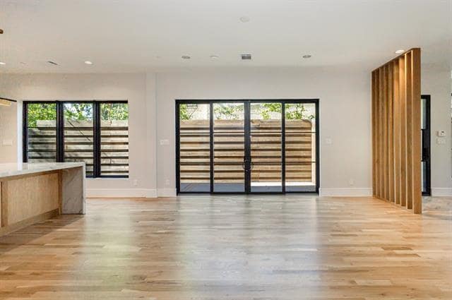 Foto del edificio - 4203 Normandy Ave