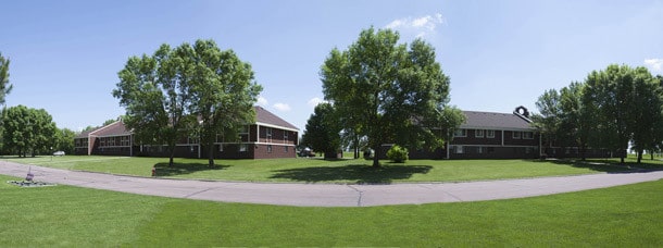 Building Photo - 1551 Falcon Dr