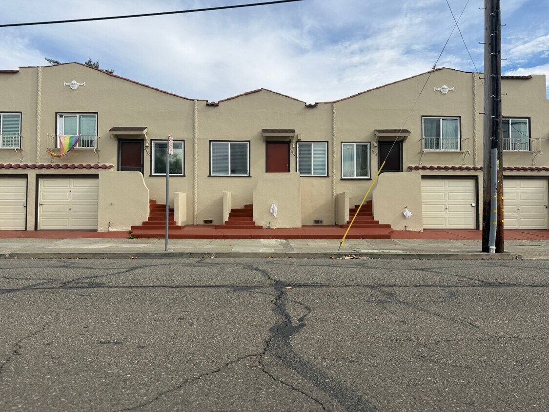 Photo - 4426 Shafter Ave. Oakland CA 94609
