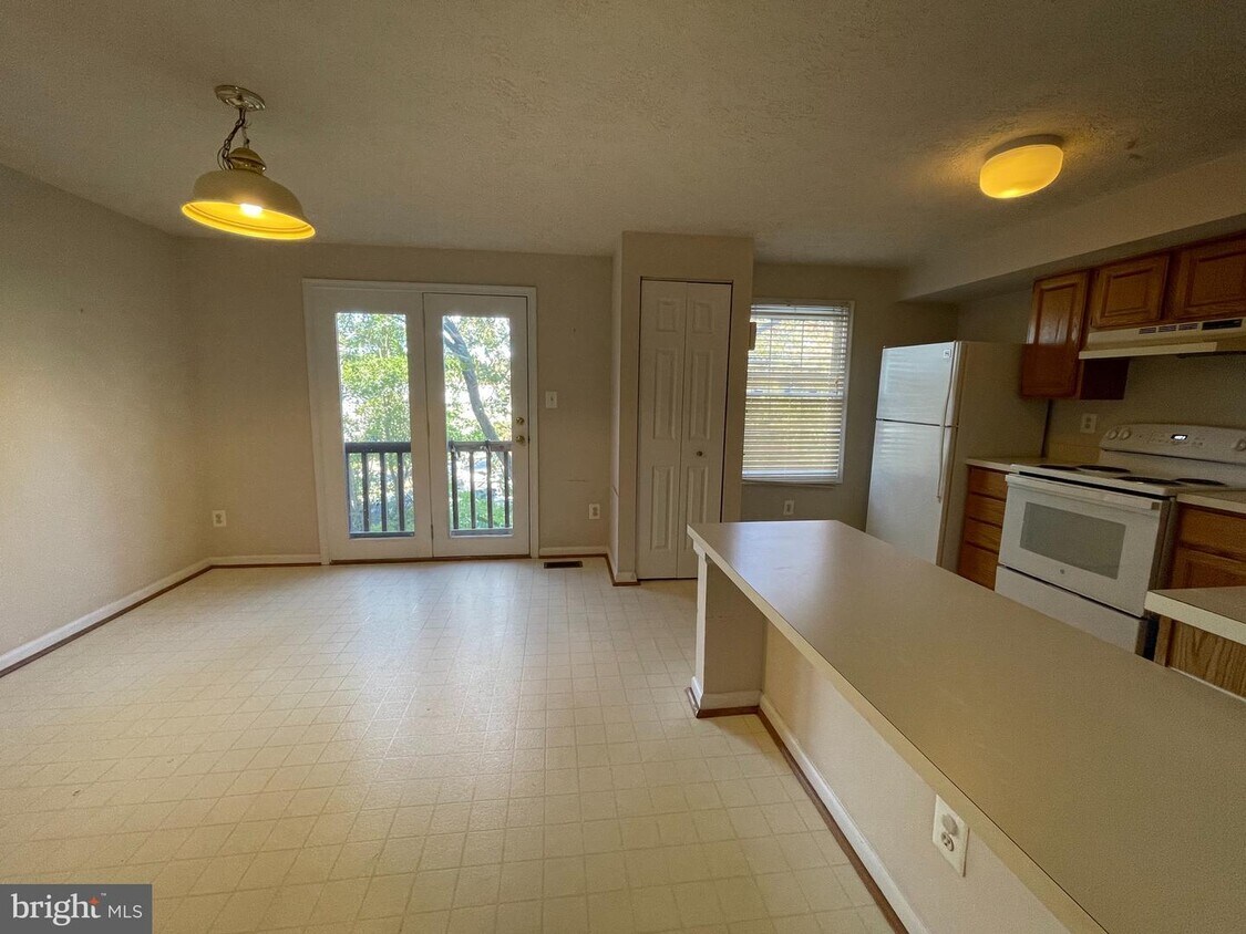 Foto principal - 210 Ridgecrest Ct