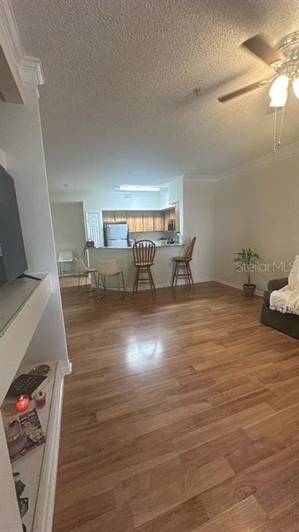Foto del edificio - 8301 Elm Park Dr