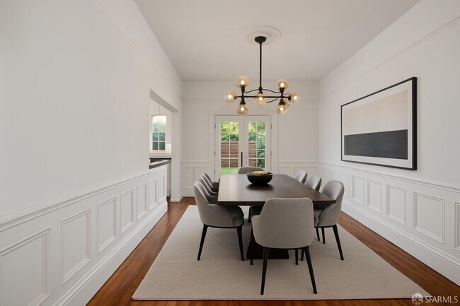 Building Photo - 282 Eureka St