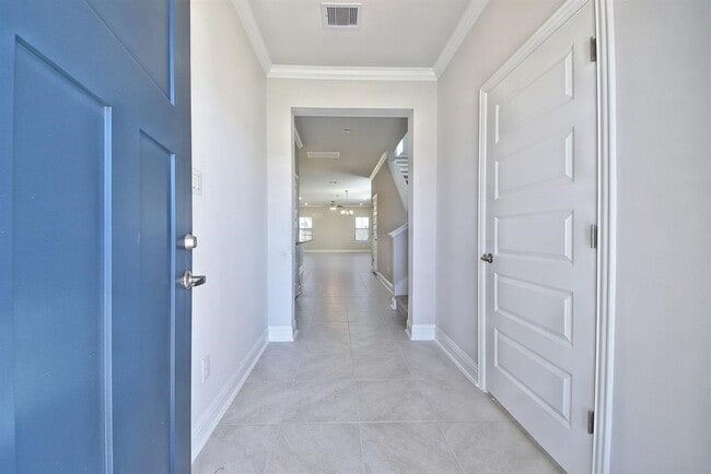 Building Photo - 400 Camino Bay Dr