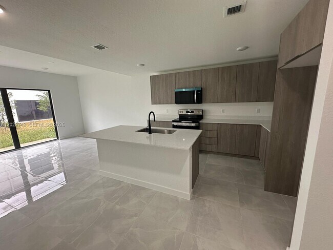 Foto del edificio - 1310 NW 5th St