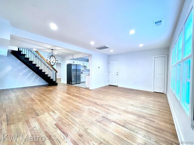 Building Photo - 17342 Warrington Dr