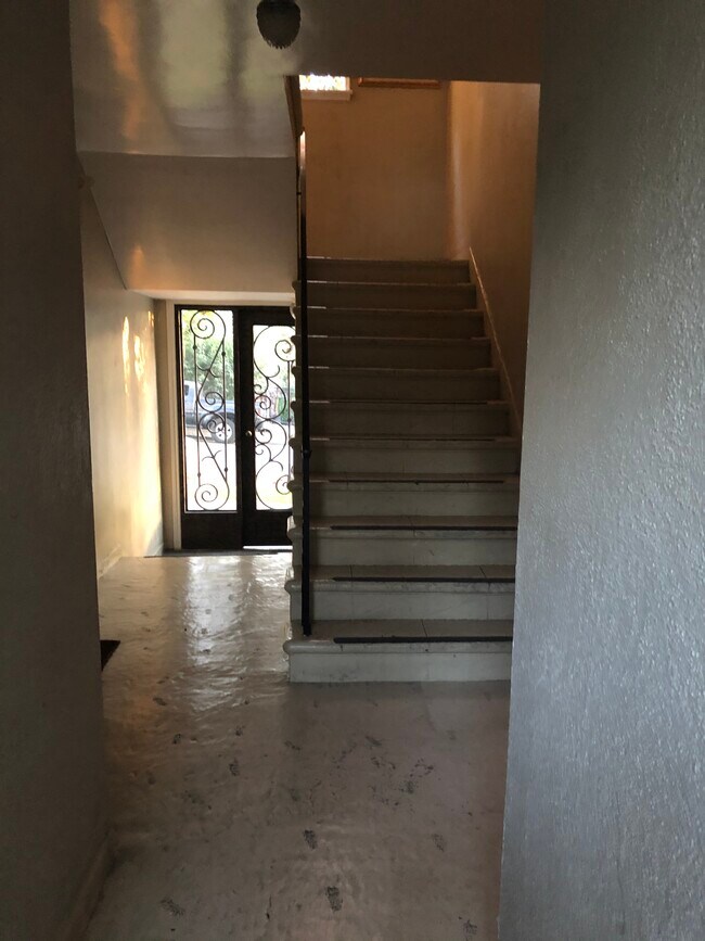 Foto del edificio - 3907 Marathon St