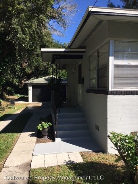 Building Photo - 2 br, 1 bath House - 1019 W. Princeton Street