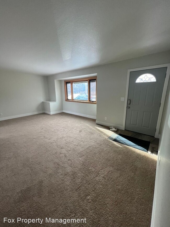 Foto del edificio - 3 br, 2 bath House - 1300 Chambers Drive