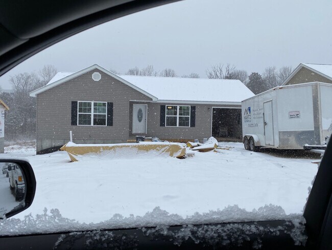 Building Photo - 397 Water Tower Drive