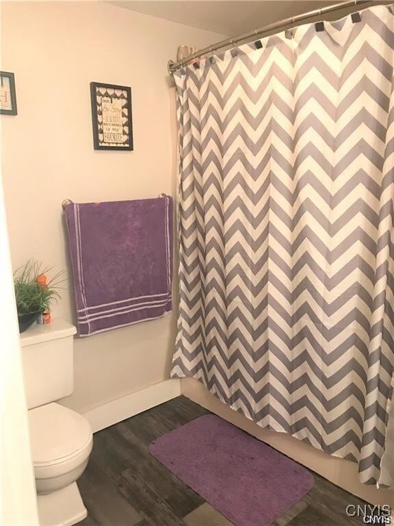 Foto del edificio - 616 Bronson St