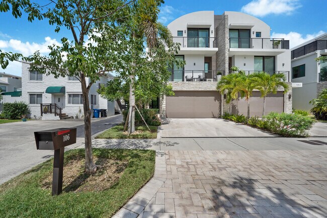 Foto del edificio - 106 NE 16th Terrace