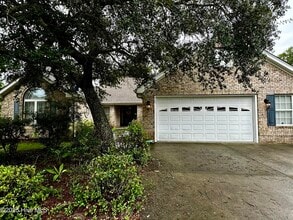 Building Photo - 9155 Oak Ridge Plantation Dr SW