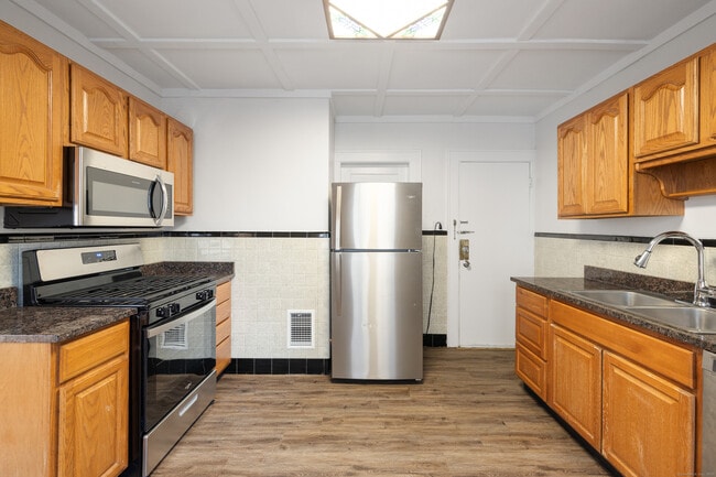 Building Photo - 116 Scofield Ave