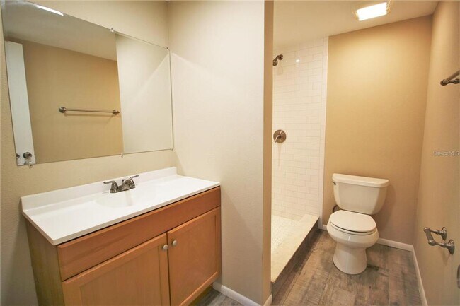 Foto del edificio - 4004 W Olive St