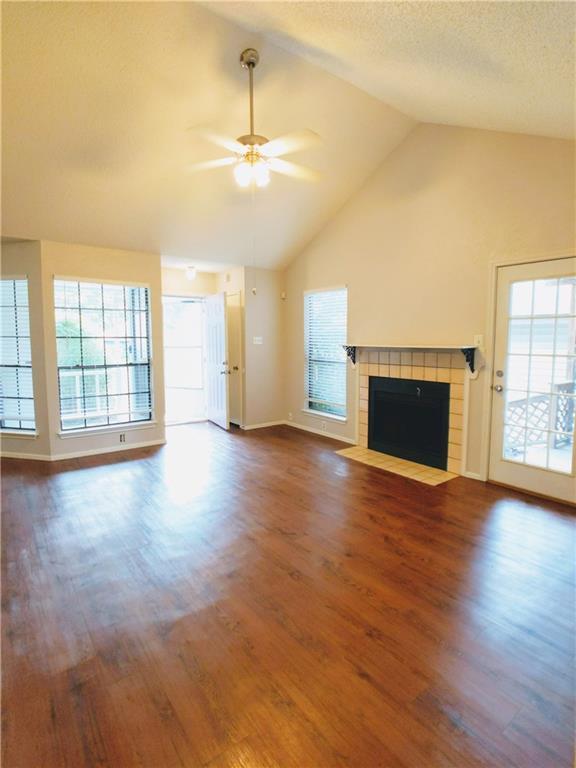 Foto del edificio - 1807 Rainy Meadows Dr