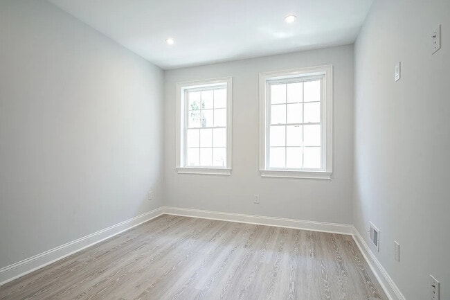 Photo - 1218 S 20th St Apartment