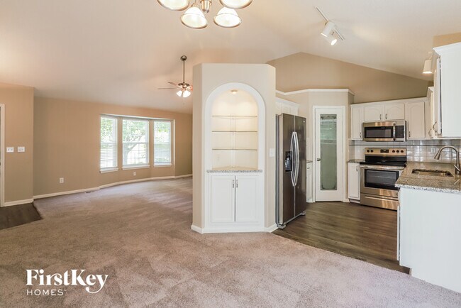 Foto del edificio - 1135 Meadowlark Ln