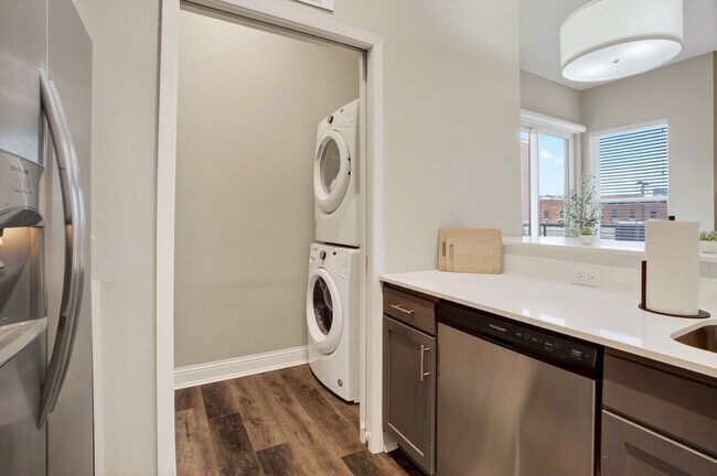 Foto del edificio - 110 N Boston Ave