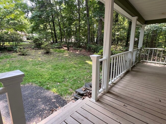 Building Photo - 678 Jefferson Dr