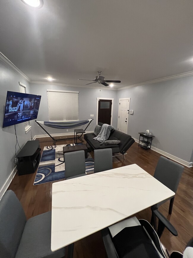Foto del edificio - 528B Stevenson St