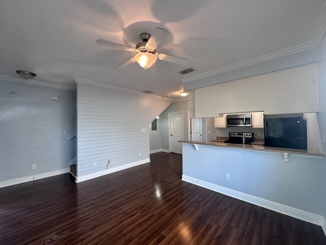 Building Photo - 1926 Corvallis Ave