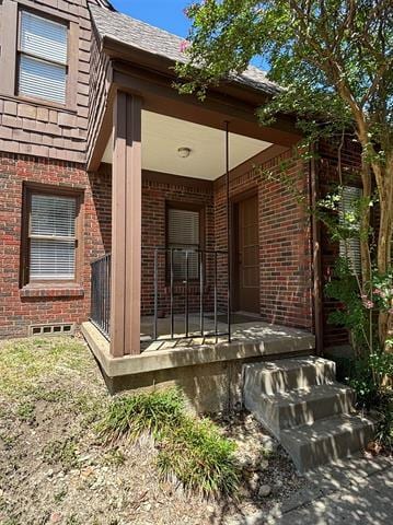 Building Photo - 3700 Bellaire Dr N