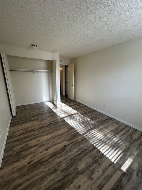 Foto del edificio - The Crossing Apartment Homes