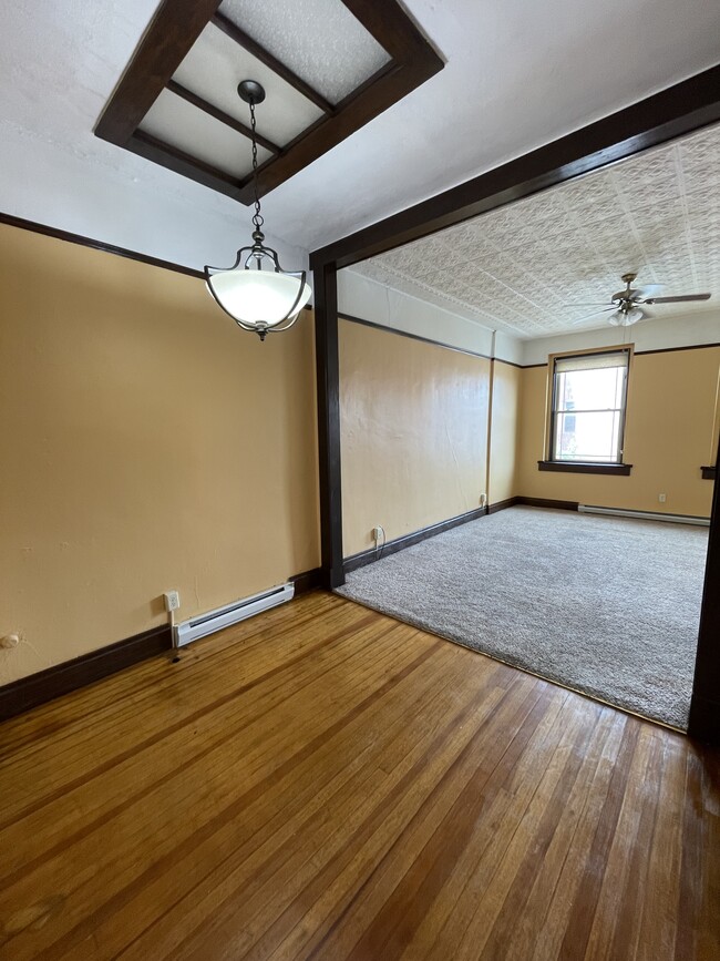 Building Photo - Sunflower Estate LLC