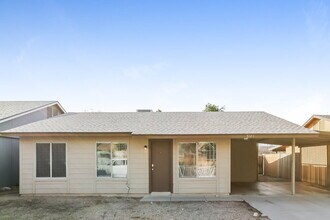 Building Photo - 7161 W Osborn Rd