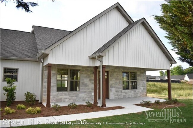 Building Photo - 3 br, 2 bath House - 401 Beamer Road