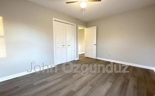 Foto del edificio - 813 S Blount St