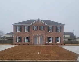 Building Photo - 3940 Sedona Dr