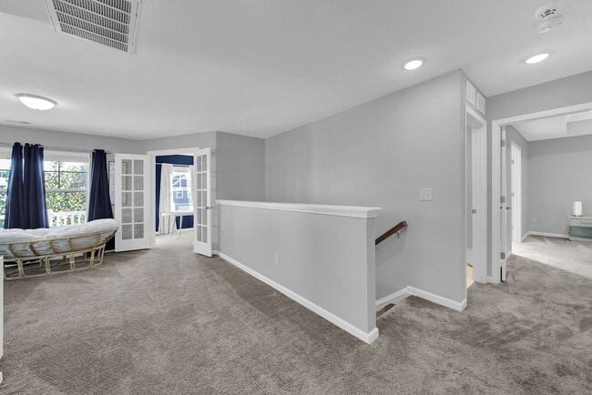 Building Photo - Beautiful 5 Bed 4 Bath Home In Mooresville!