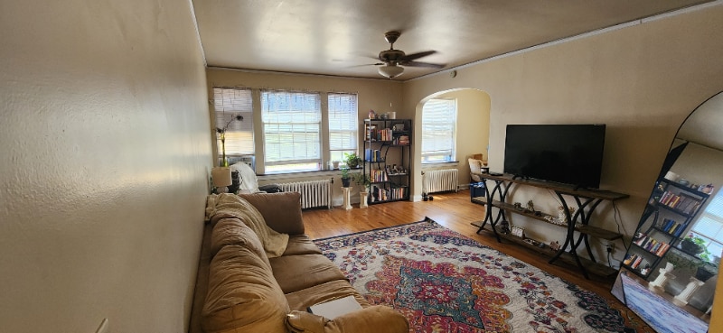 Primary Photo - 1429 Martha Washington Dr