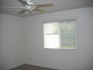 Building Photo - Charming 4-Bedroom Home in the Heart of Orchards!