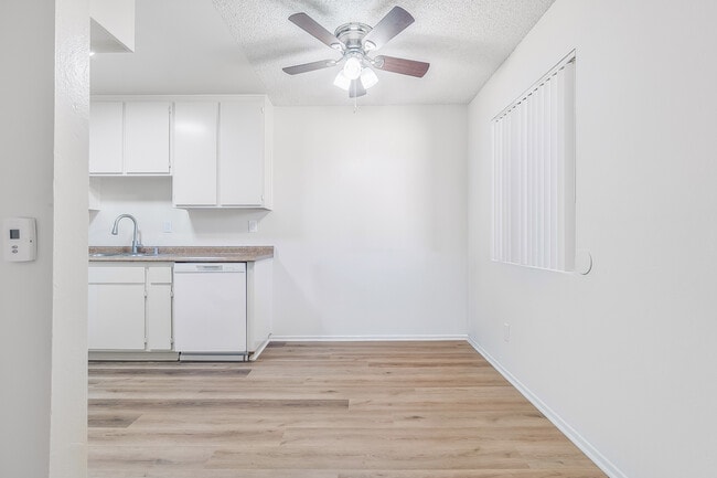 Building Photo - Berendo Apartments