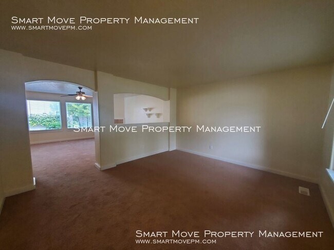 Foto del edificio - 1428 E Palermo St