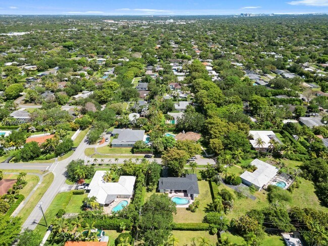 Foto del edificio - 8620 SW 159th St