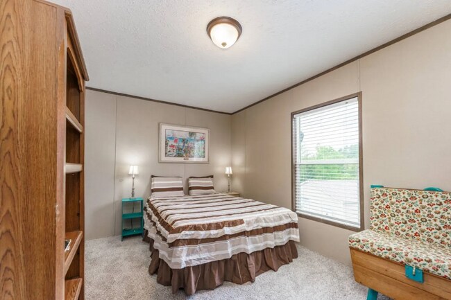 Foto del edificio - 1225 Holbert Cemetery Rd