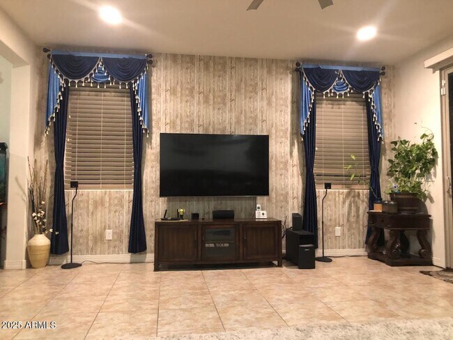 Foto del edificio - 9975 W Foothill Dr
