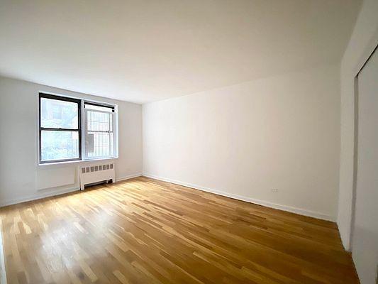 Foto del edificio - 1 bedroom in BRONX NY 10471