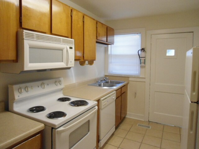 Building Photo - 702 S Edisto Ave