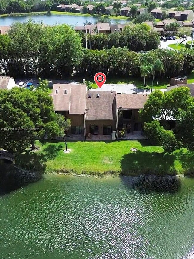 Building Photo - 4182 S Pine Island Rd