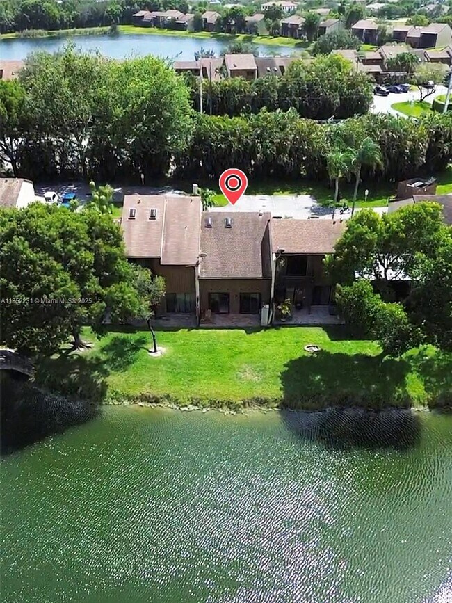 Foto del edificio - 4182 S Pine Island Rd