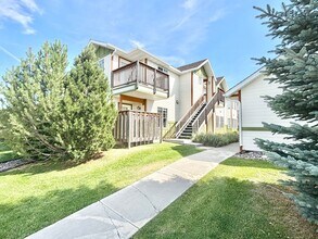 Building Photo - 1112 Longbow Ln
