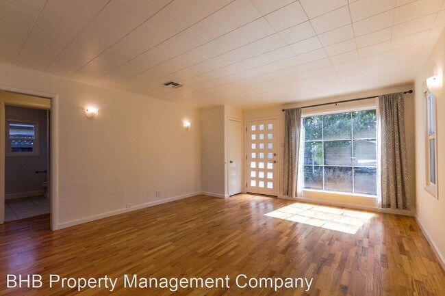 Building Photo - 3 br, 2 bath House - 745 Harrison St