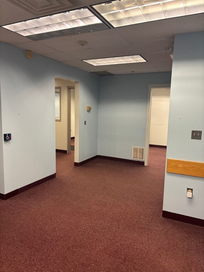 Interior Photo - Center Ithaca