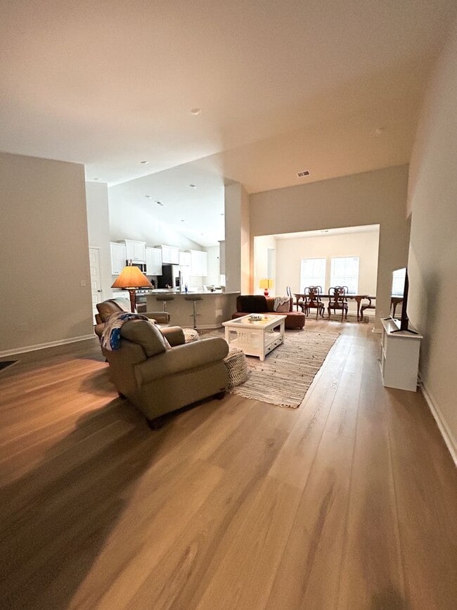 Foto del edificio - Lovely Furnished 3 bd/ 2 ba home in Ocean Isle