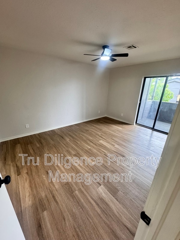 Photo - 14425 N Pennsylvania Ave House