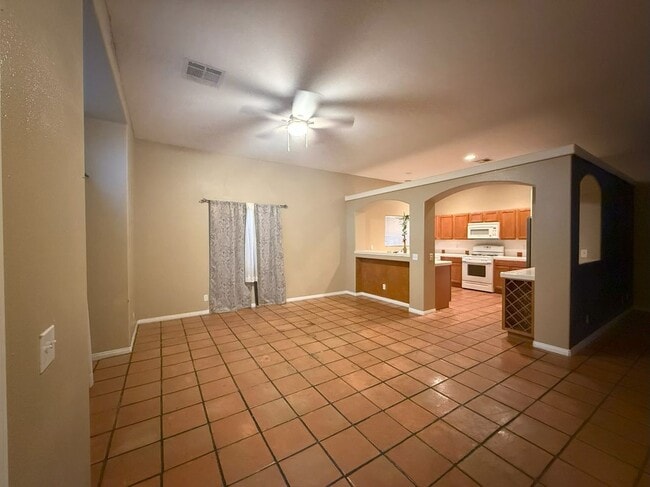 Building Photo - 66252 Avenida Barona